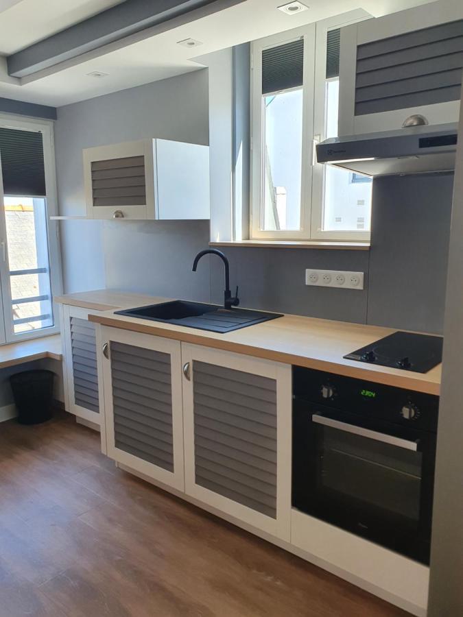 Acadie Apartment *